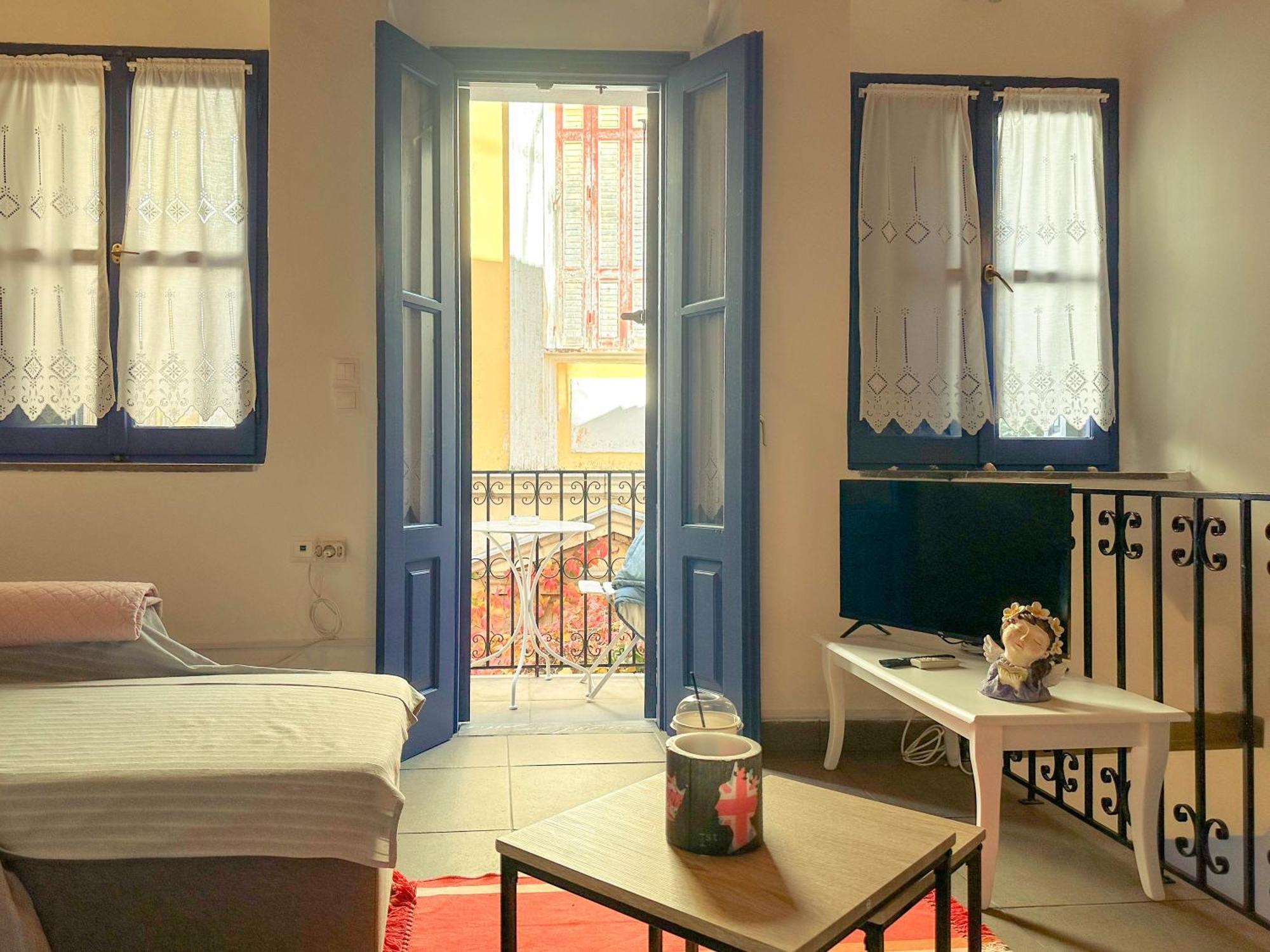 Kali Strata 2 - Downtown * Symi